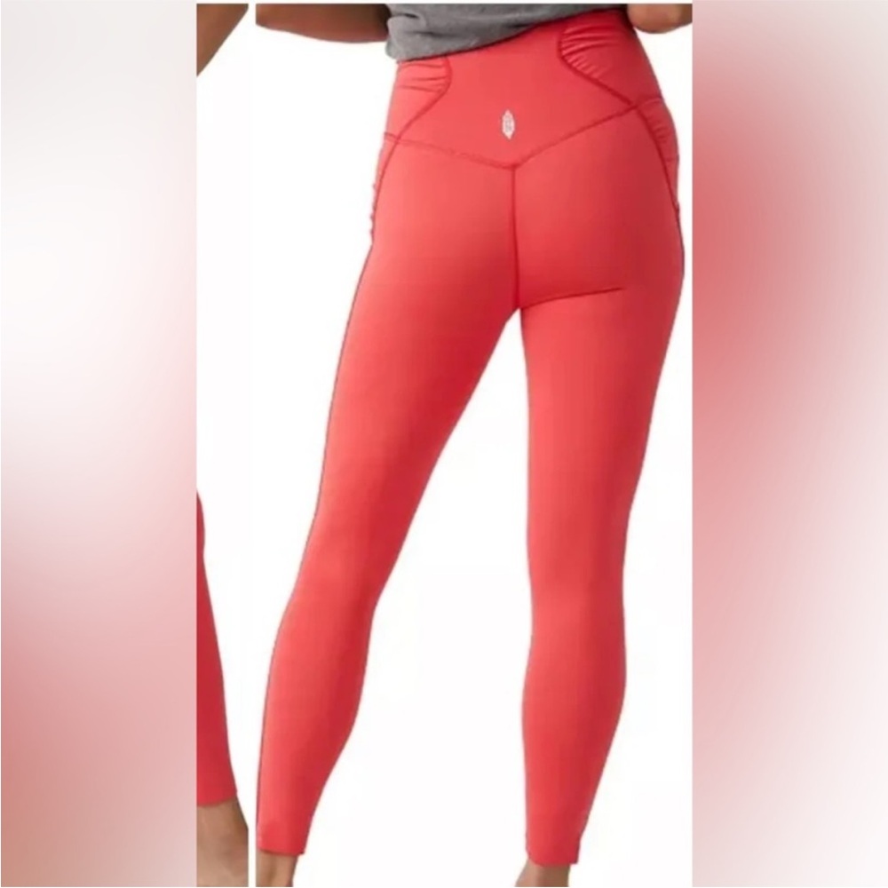 FP Movement Free People Set The Pace Leggings Size Small
